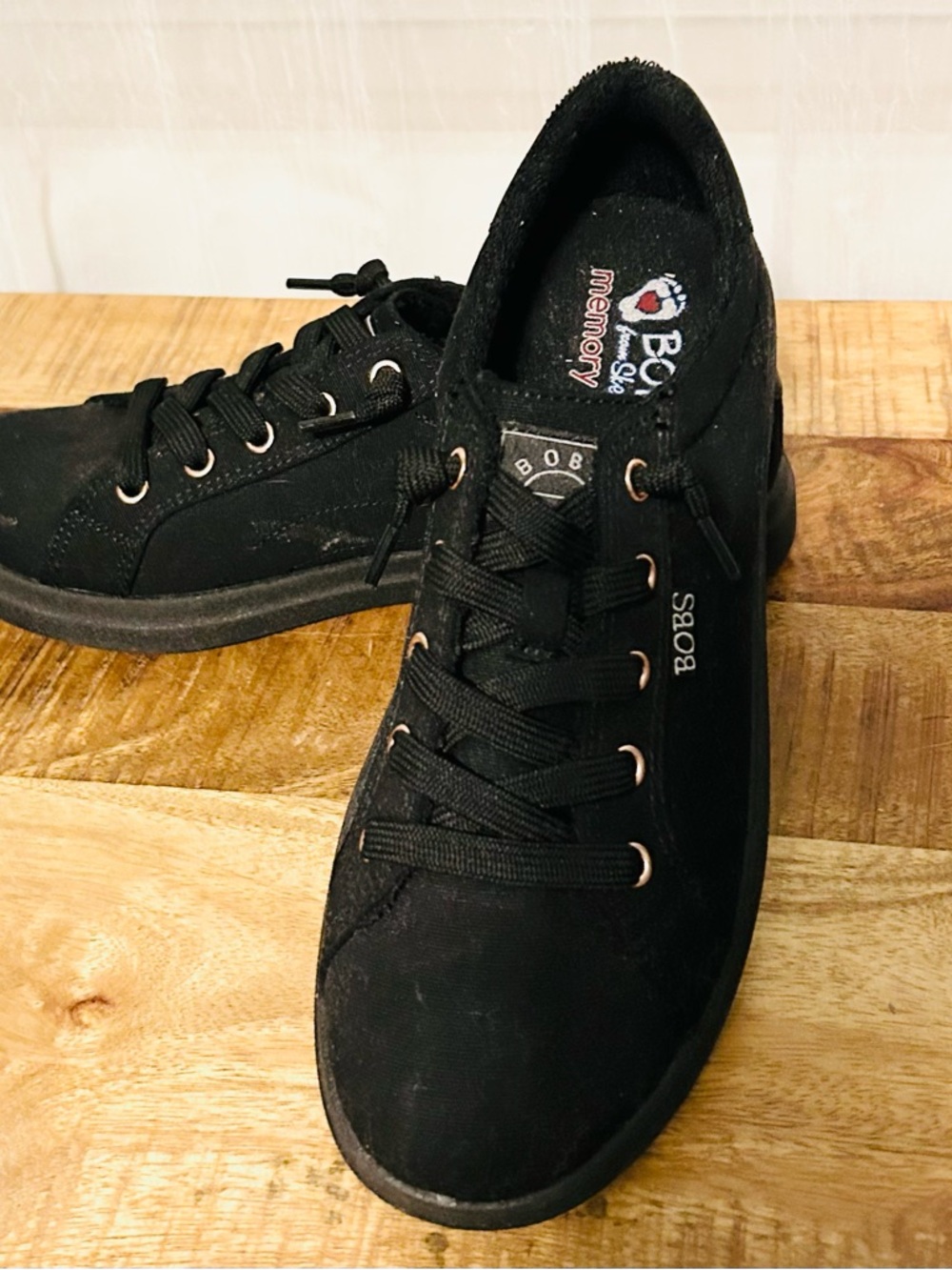 BOBS from Skechers Black Women's Lace-Up Casual Sneakers Size 7 - Picture 1 of 3